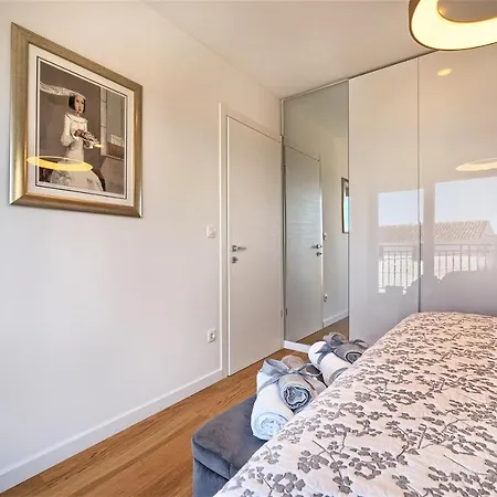 Aniva - 50 M From The Sea Apartment Trogir