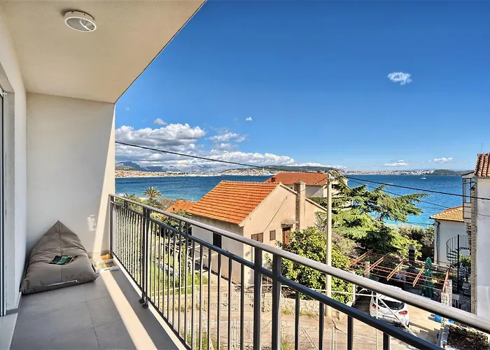 Aniva - 50 M From The Sea *