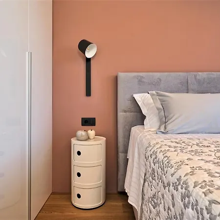 Apartment Aniva - 50 M From The Sea Trogir